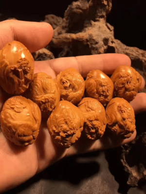 古今橄欖核雕收藏必選雕刻大師一覽表(下)