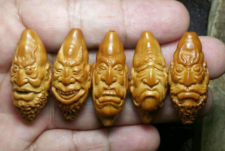 一核一世界,一核一乾坤,賈薇與她的核雕藝術