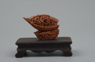 山東省工藝美術名人 孫業剛和他的核雕藝術