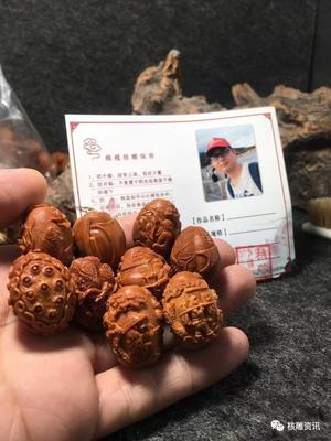 雕刻藝術的瑰寶:核雕中的浮雕技法